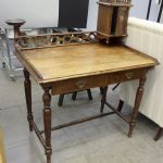 960 3399 WRITING DESK